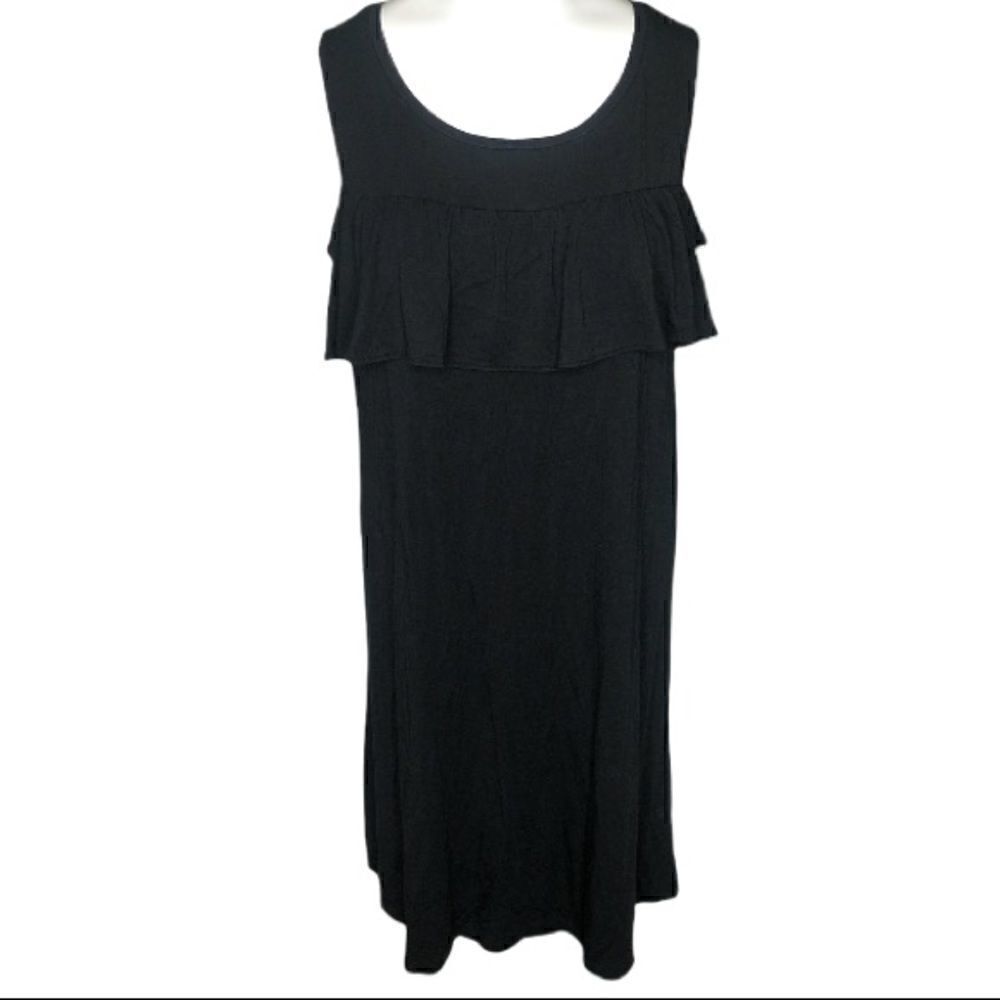 Adrienne Vittadini size M cold shoulder dress